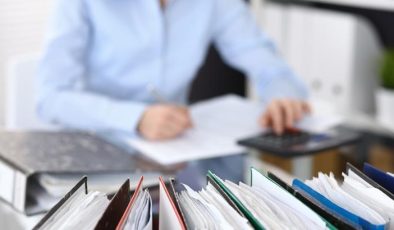 Hükümet çalışma süreleri için düğmeye bastı! Mesai saatleri kısalıyor