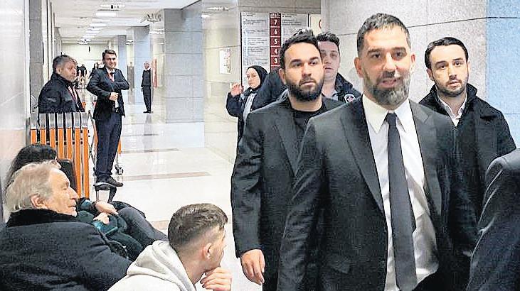 Futbolcular bankayı sorumlu tuttu