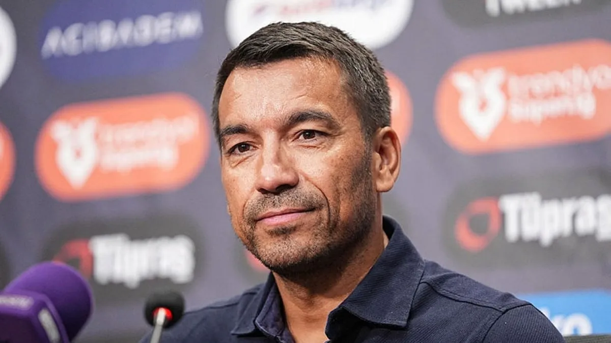 Giovanni van Bronckhorst: Enerjisi yüksek ve aç bir takım gördüm